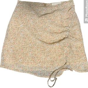 L.A. Hearts‎ Ditsy Floral Mini Skirt Sz XS Tie Front Zip Yellow Summer Lined